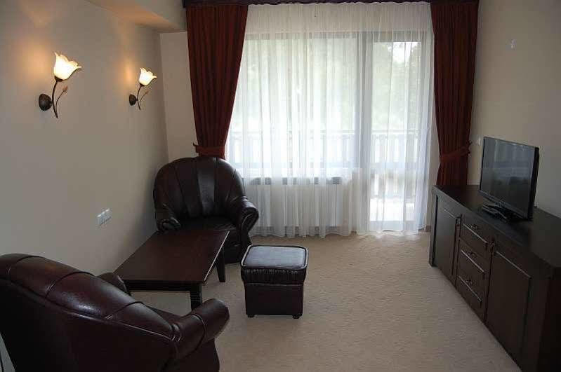 Family Hotel Bela Трявна Экстерьер фото